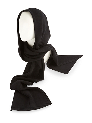 Scarf hood apres-ski